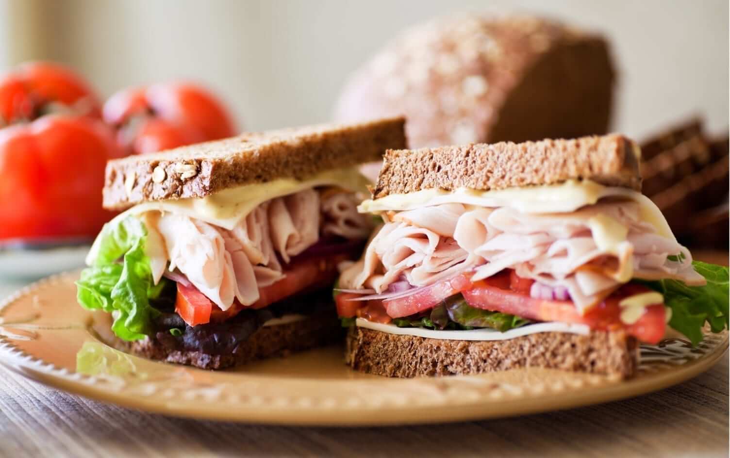 Can Cats and Dogs Eat Lunch Meat?